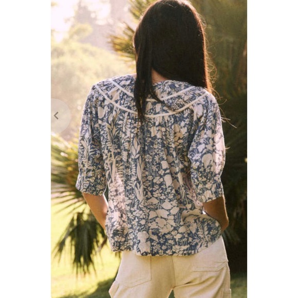 The Great Storytelling Top size 2/M $275 - Picture 2 of 12